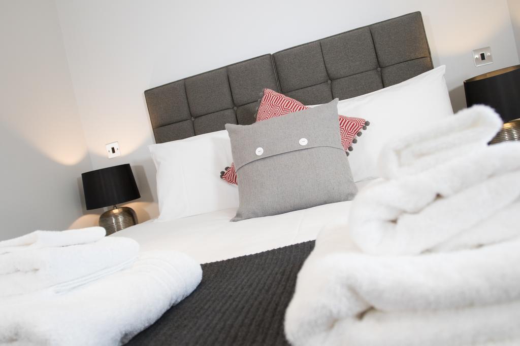 Glenmoriston Town House Apartments Inverness Esterno foto